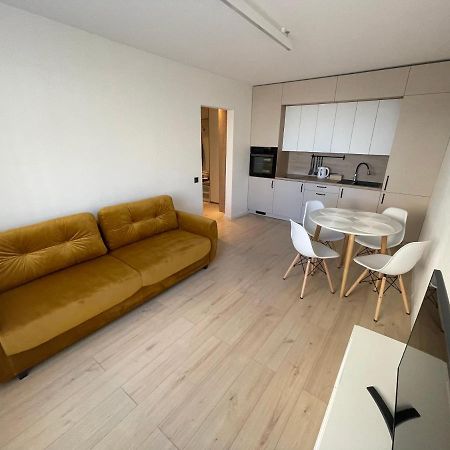 Mb Livinga Apartamentai Taikos G Mažeikiai 외부 사진